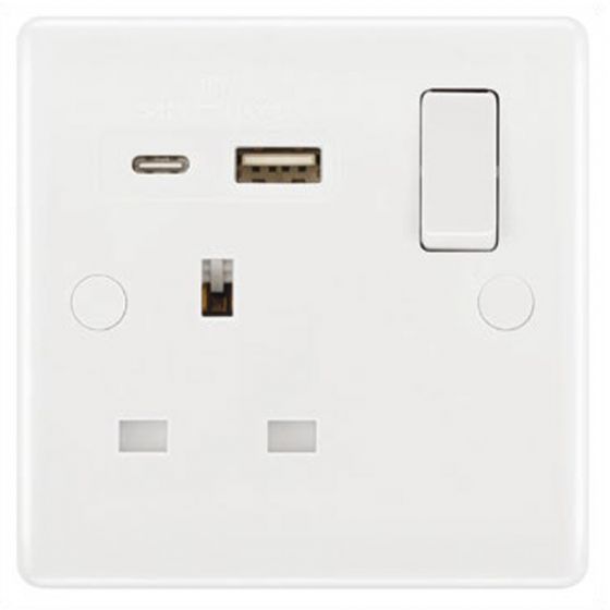 Avenue 13A 1 Gang Socket with Fast Charge 18W USB-A and USB-C